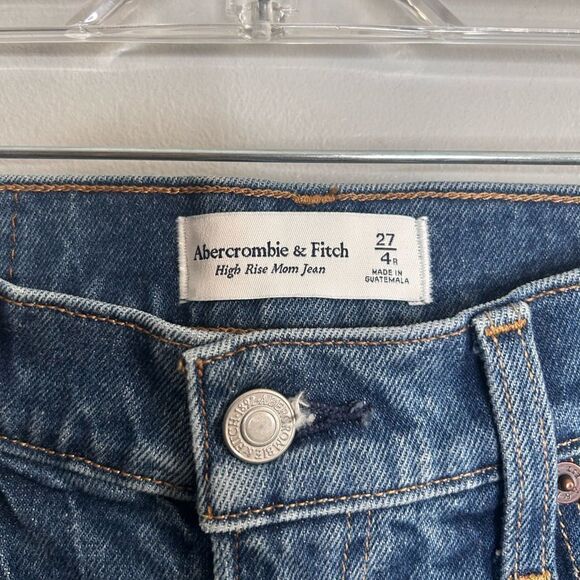 Abercrombie & Fitch High Rise Mom jeans Raw Hem - Picture 4 of 5